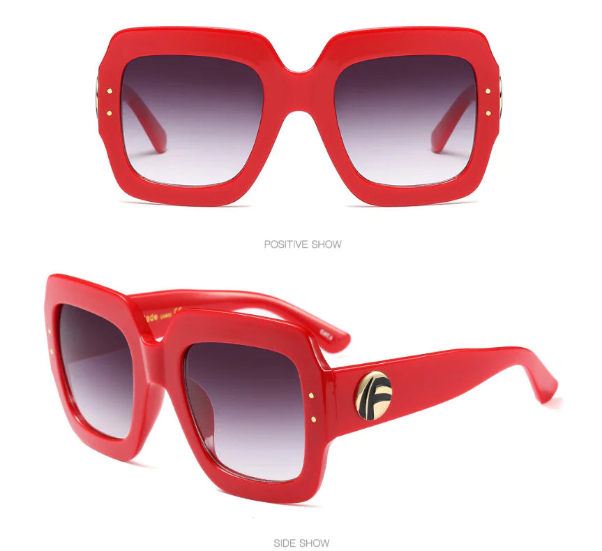 Fashionable Tri-Color Frame Sunglasses with Luxury Design