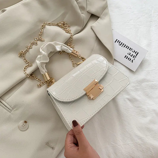 Trendy Summer Crossbody Chain Bag for Women 2020