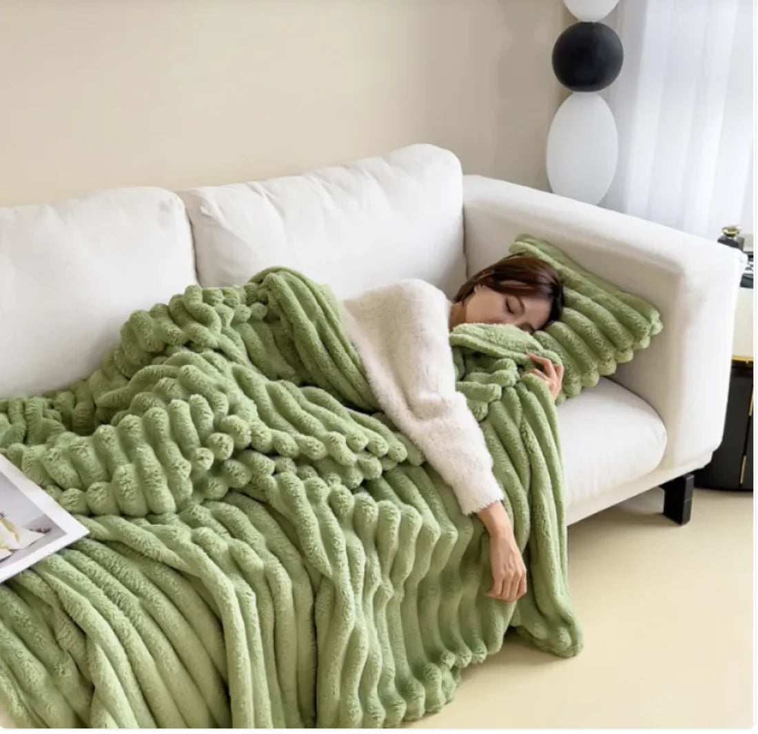 Double-Sided Soft Velvet Fur Blanket