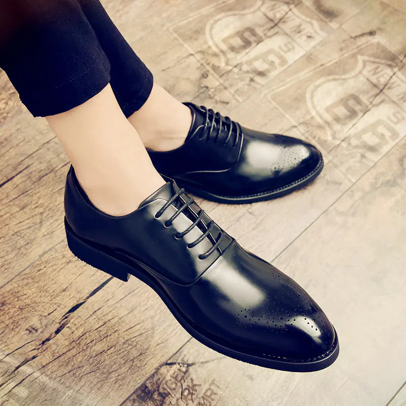 Men's Casual Leather Shoes - Stylish British Design