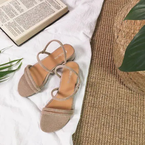 Strap Mid-Heel Square Sandals