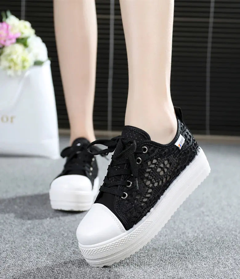Elevated Casual Canvas Shoes with Breathable Mesh