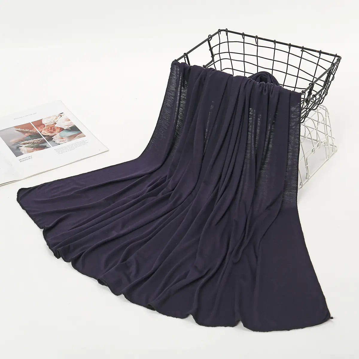 New Women's Solid Color Long Scarf - Breathable & Soft