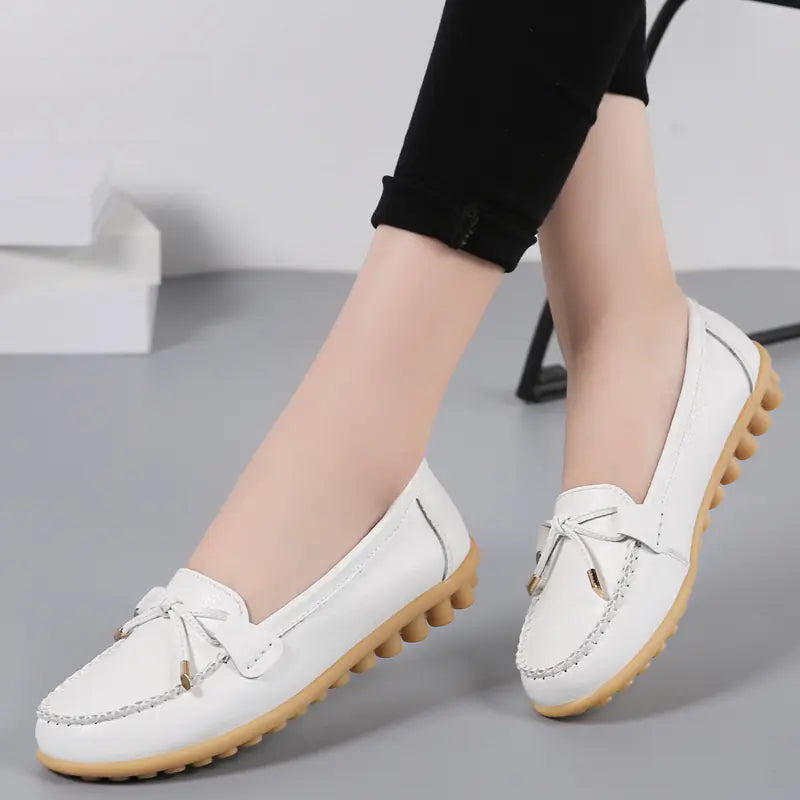 Women's Casual Leather Flat Shoes with Bow Detail
