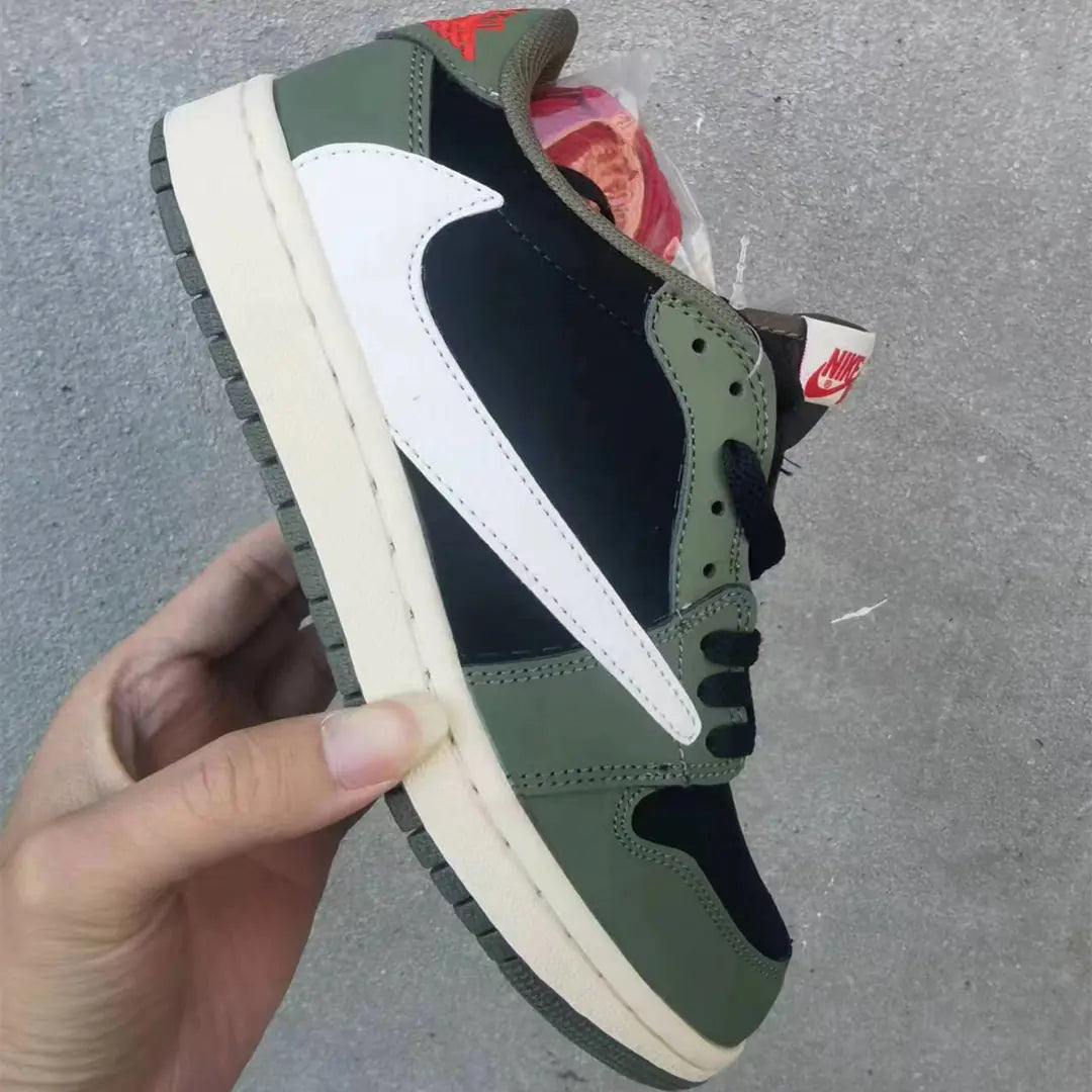 AJ1 Low Sneakers with White Blue Lightning Design