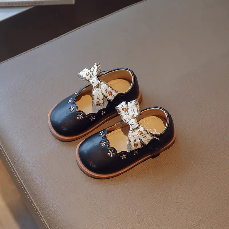 Melina Black Flats for Girls (One Pair)