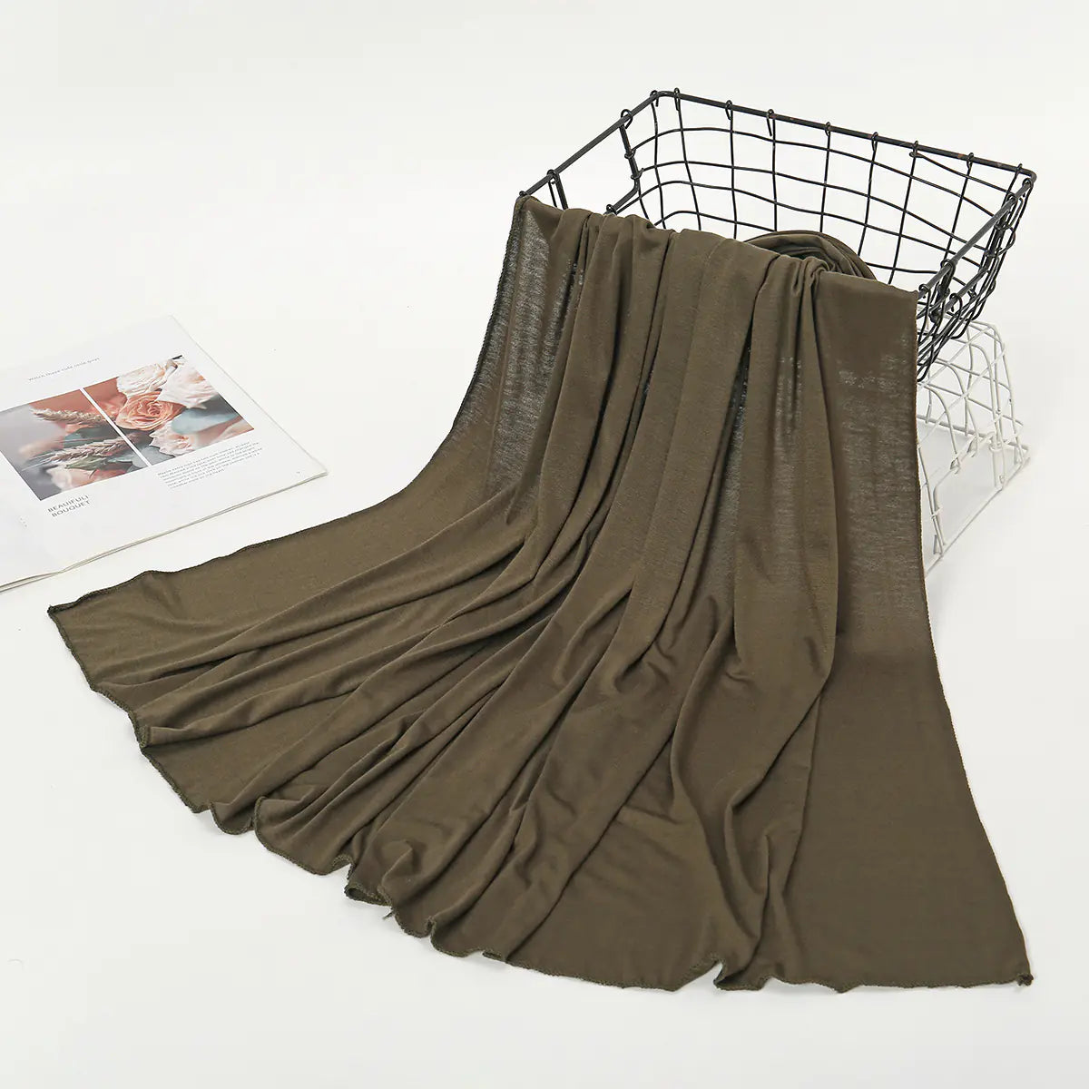 New Women's Solid Color Long Scarf - Breathable & Soft