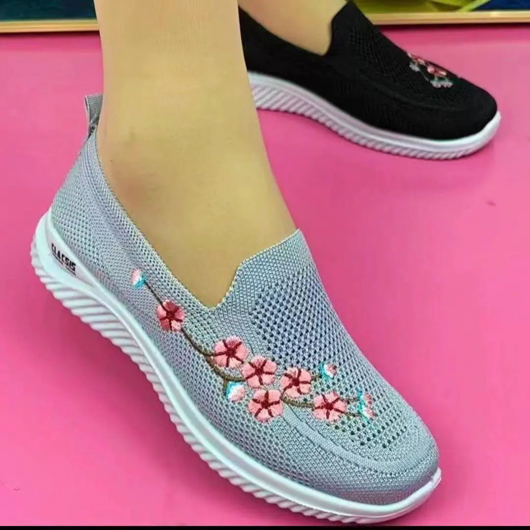 Breathable Mesh Women’s Casual Slip-On Walking Shoes