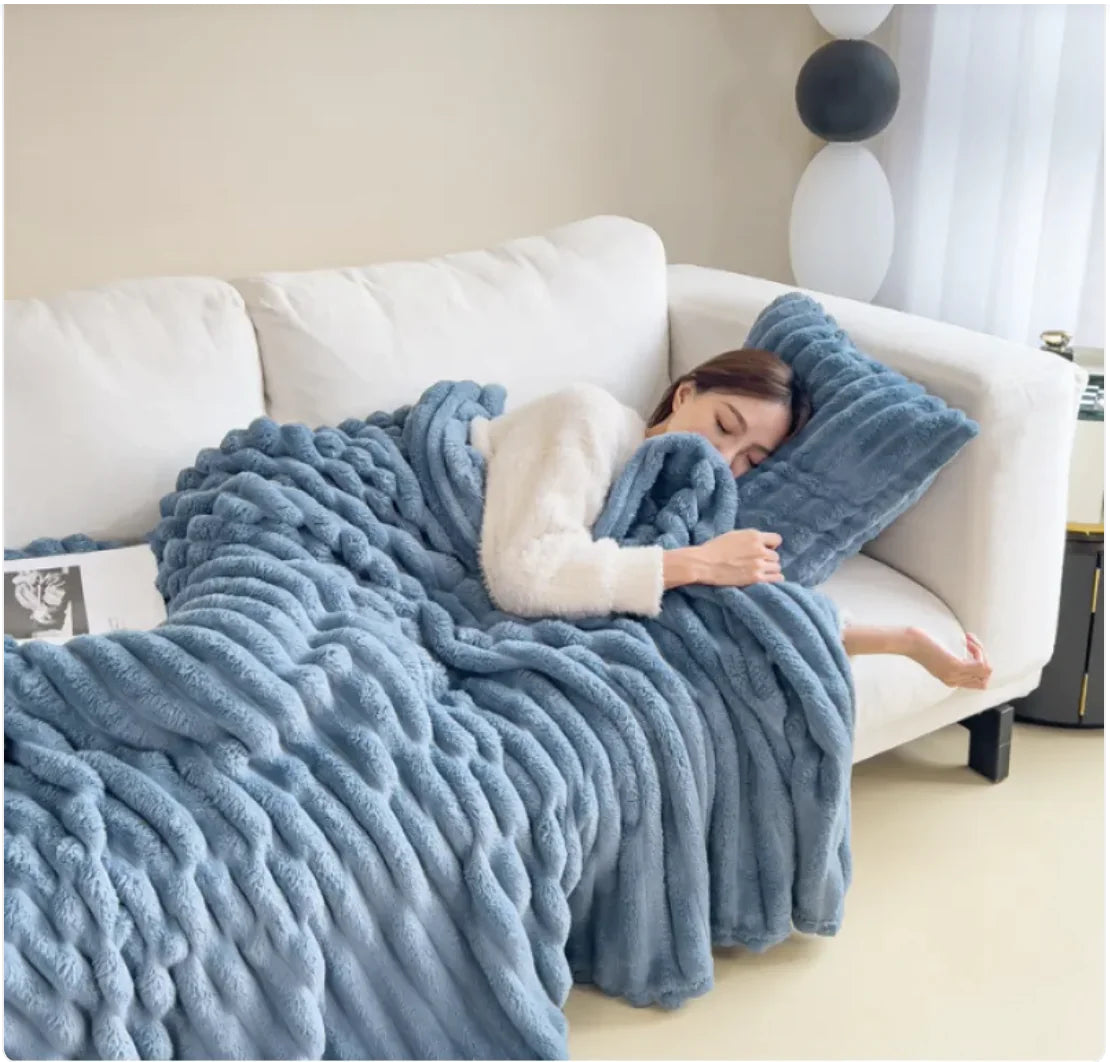 Double-Sided Soft Velvet Fur Blanket