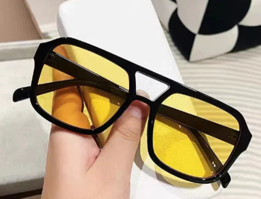 2021 Vintage Square Oversized Sunglasses UV400 (One)
