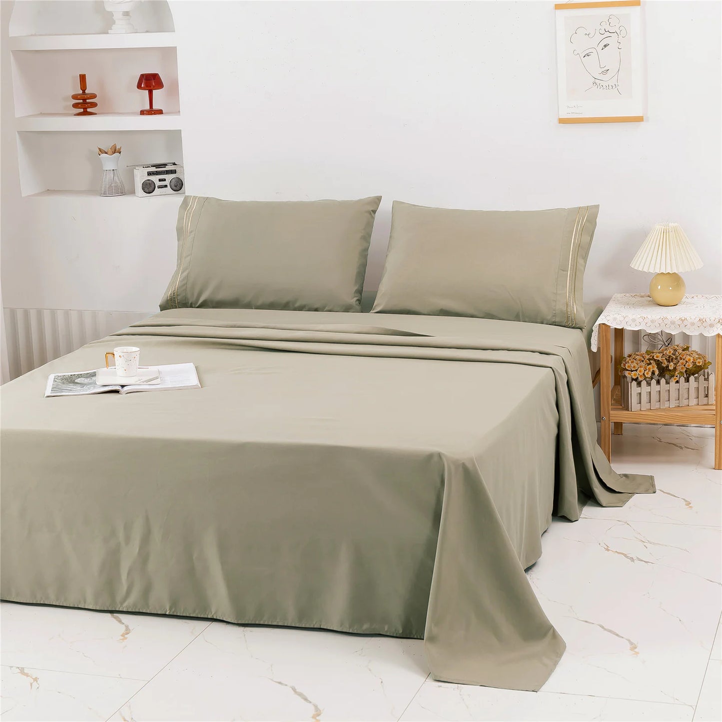 Queen Size Four-piece Set Embroidered Solid Color Bed Goods