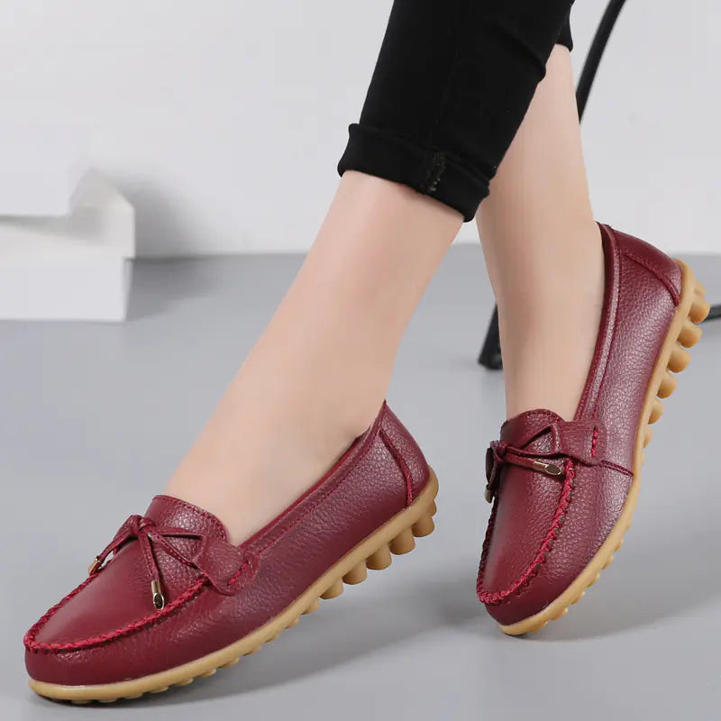 Women's Casual Leather Flat Shoes with Bow Detail