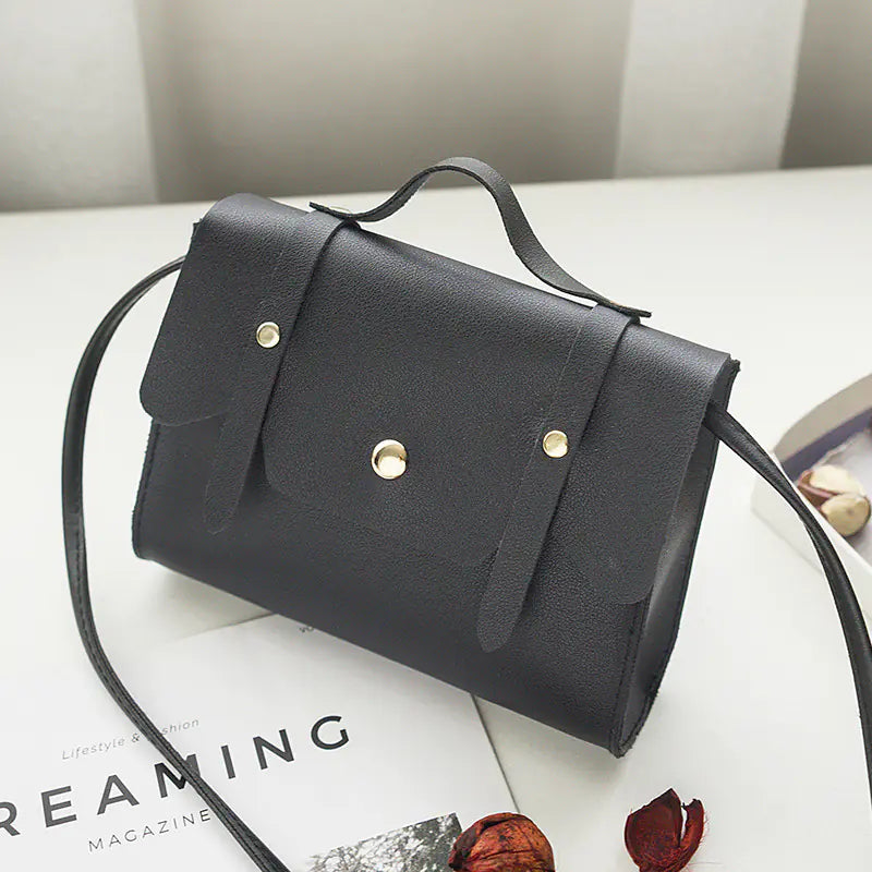 Trendy Crossbody Shoulder Bag with Lock Closure