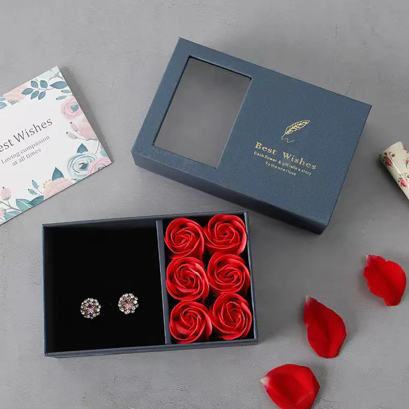 Gift Box with 6 Roses (One Piece)