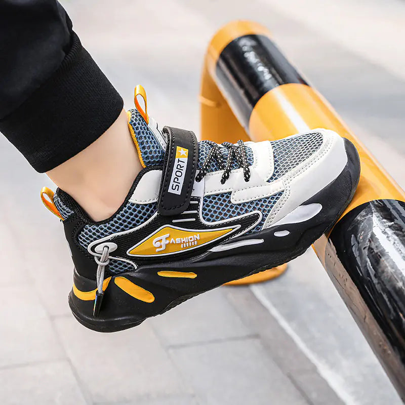 Airy Breathable Kids' Sports Shoes for Boys