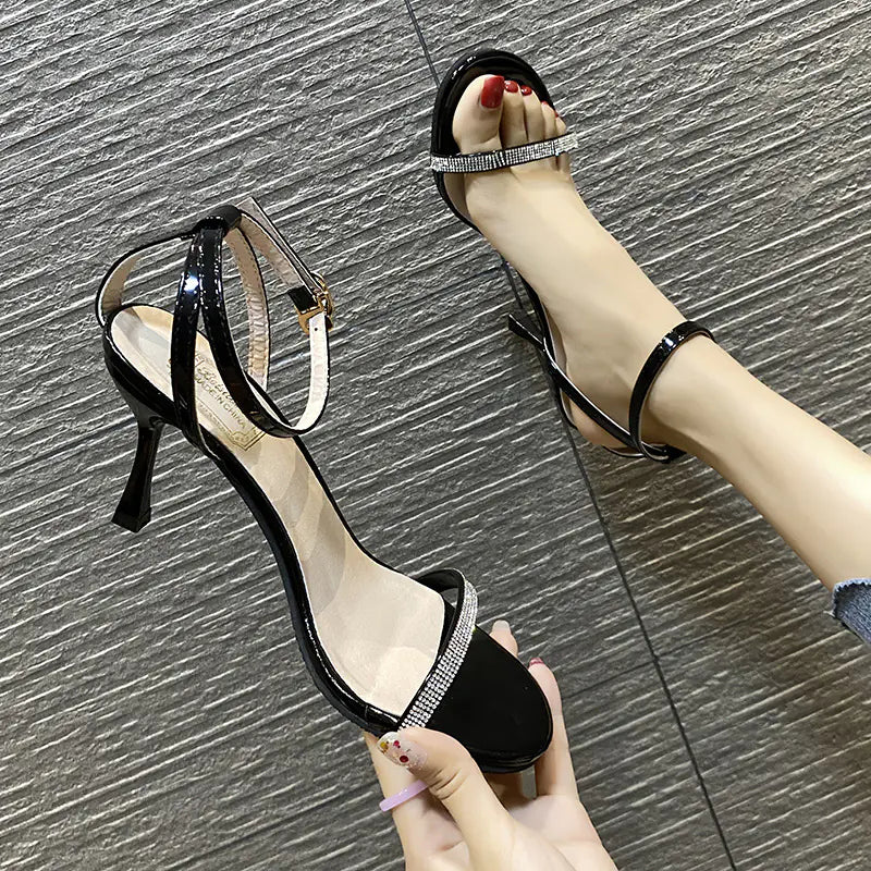 Fairy Wind High Heels with Unique Design and Style