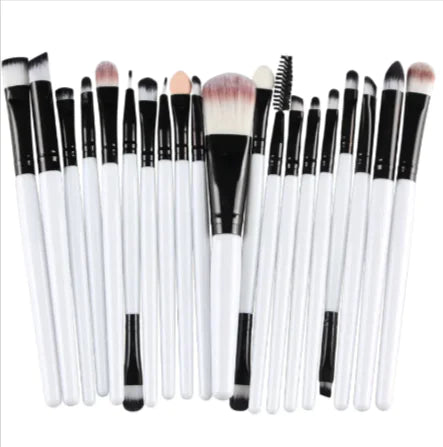 Makeup Brush Set – Loose Powder, Blush & Eyeshadow Brushes