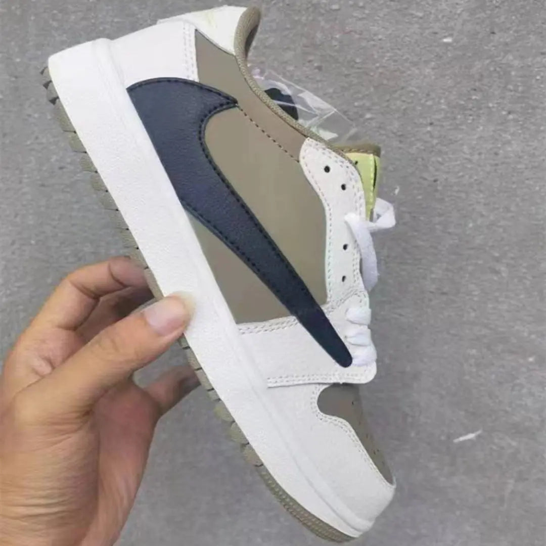 AJ1 Low Sneakers with White Blue Lightning Design