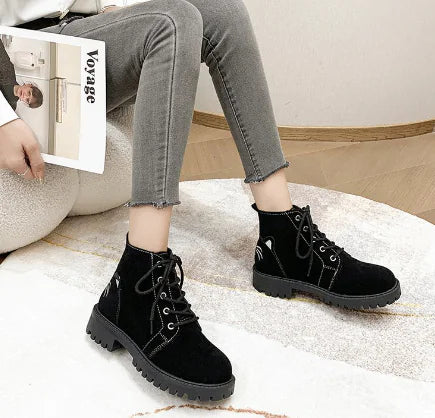 Fashionable Women's Casual Low-Top Martin Boots