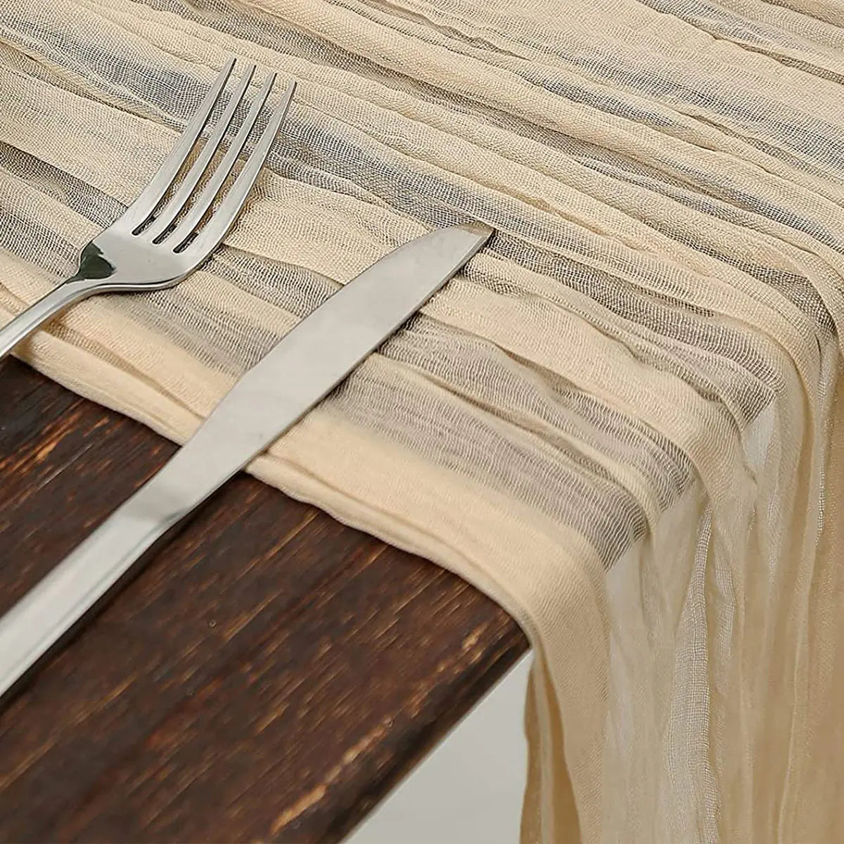 Bali Wrinkle Table Runner for Wedding Party Decor