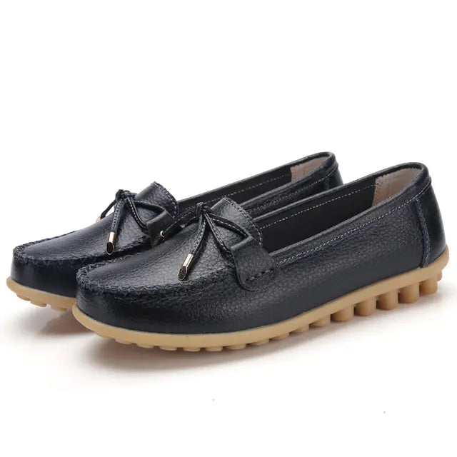 Women's Casual Leather Flat Shoes with Bow Detail