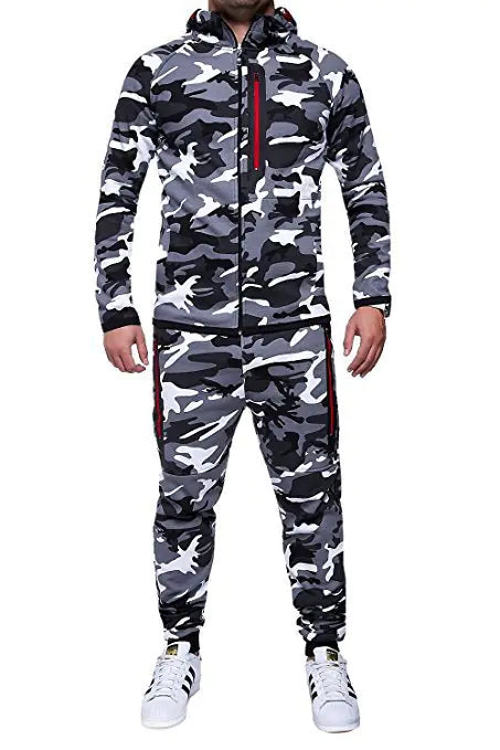 Men's Outdoor Camouflage Tops for Active Wear