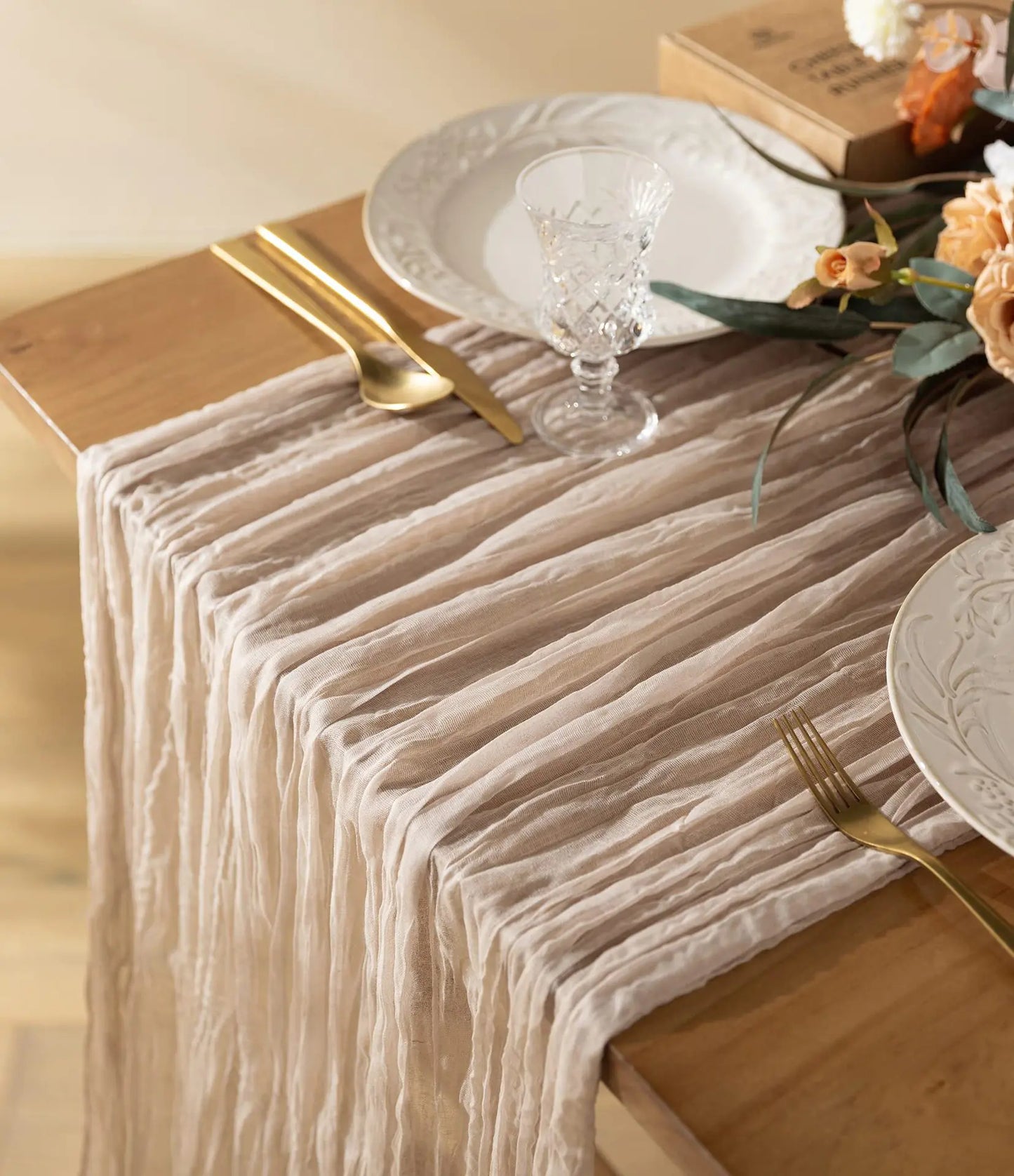 Bali Wrinkle Table Runner for Wedding Party Decor