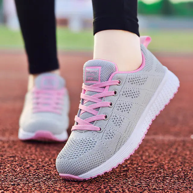 Women's Casual Mesh Flat Sneakers for Walking