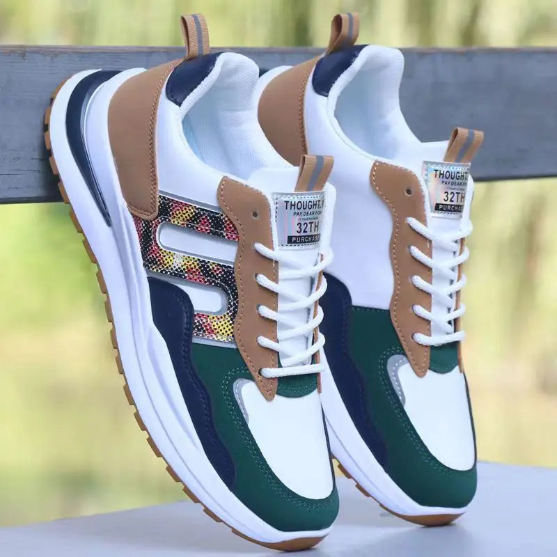 Men's Breathable Mesh Sports Shoes for Spring/Summer